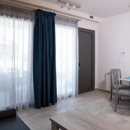 The Palms Novasithonia Вурвуру